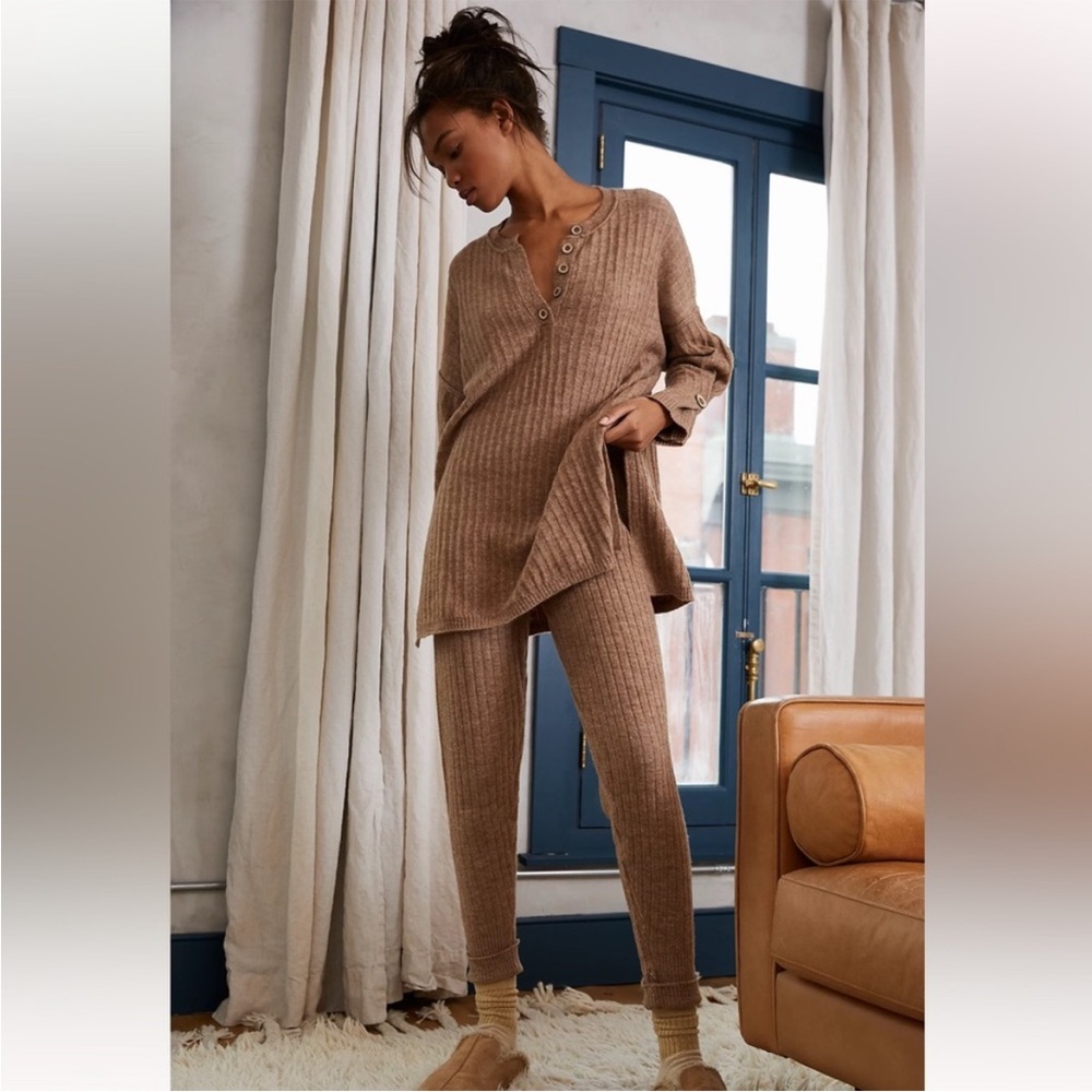 NWT Free People Around The Clock Jogger S